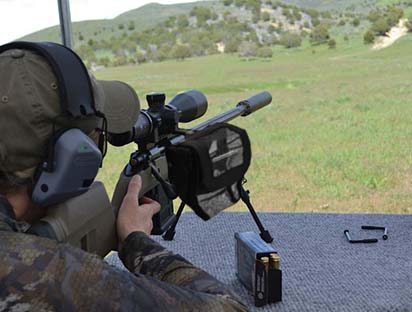 သင်၏ AR-15 ကိုရင်းနှီးမြှုပ်နှံမှုကဲ့သို့မည်သို့ဆက်ဆံရမည်နည်း