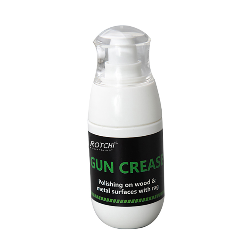 Gun Grease ကို Sprayer ဖြင့် တောက်ပစေပြီး ကာကွယ်ရန်အတွက် သစ်သားနှင့် သတ္တုပေါ်တွင် လိမ်းပါ။