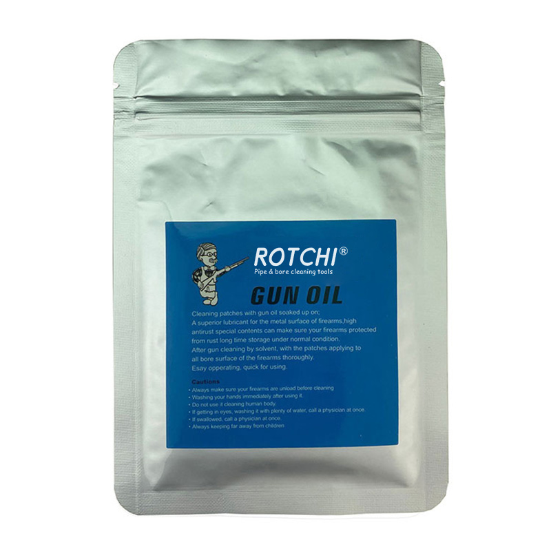 Opp Packed ရေနံသည်သေနတ်သန့်ရှင်းရေးပြင်ပခြင်းများကိုစုပ်ယူသည်